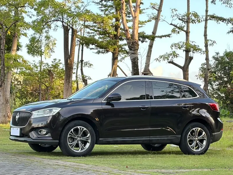 Borgward BX7, 2018