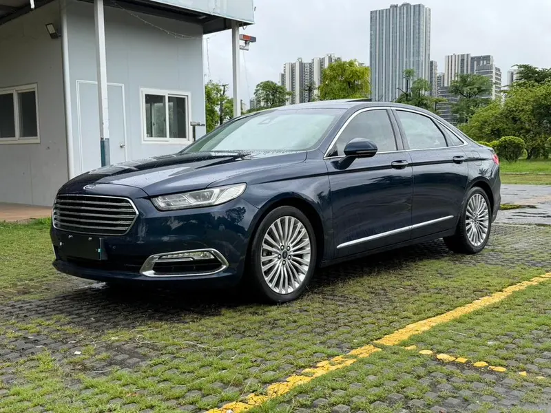 Ford Taurus, 2018