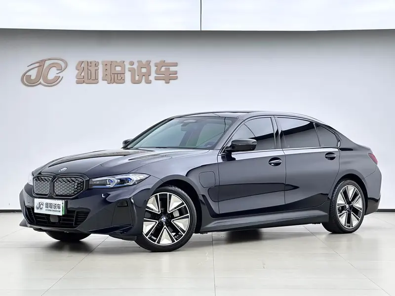 BMW i3, 2025