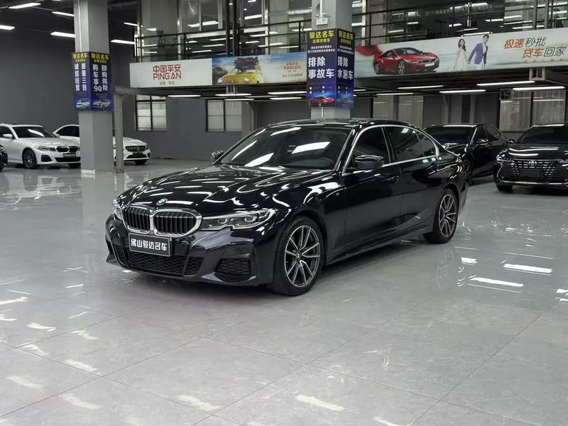 BMW 3-Series, 2021