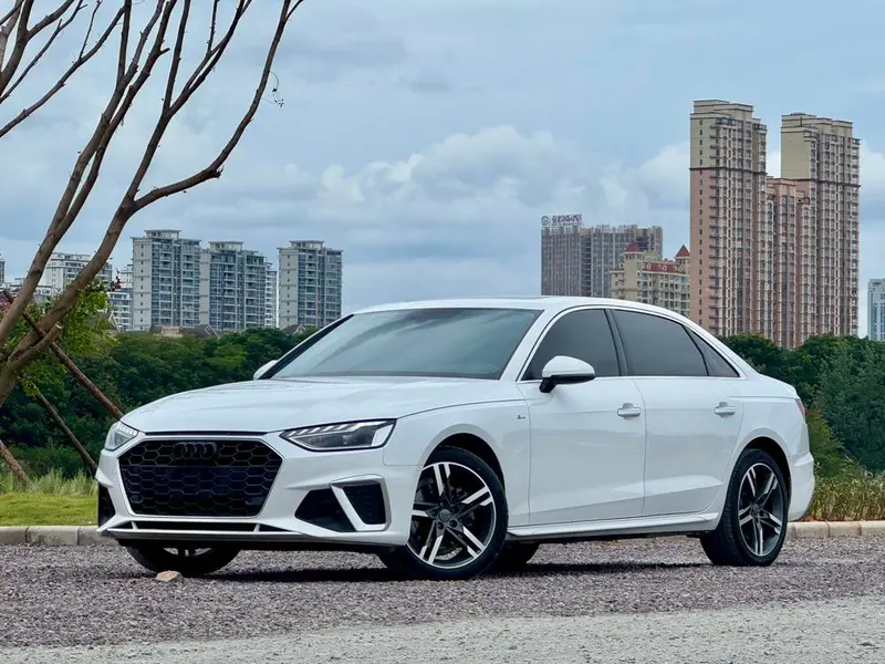 Audi A4L 40 TFSI Fashion Version, 2020 — фото 1