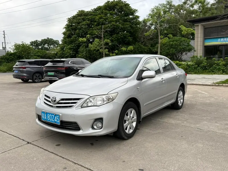 Toyota Corolla Stylish Edition 1.6L Auto GL, 2012 — фото 1