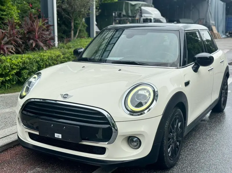 MINI MINI 1.5T COOPER Classic Edition, 2018 — фото 1