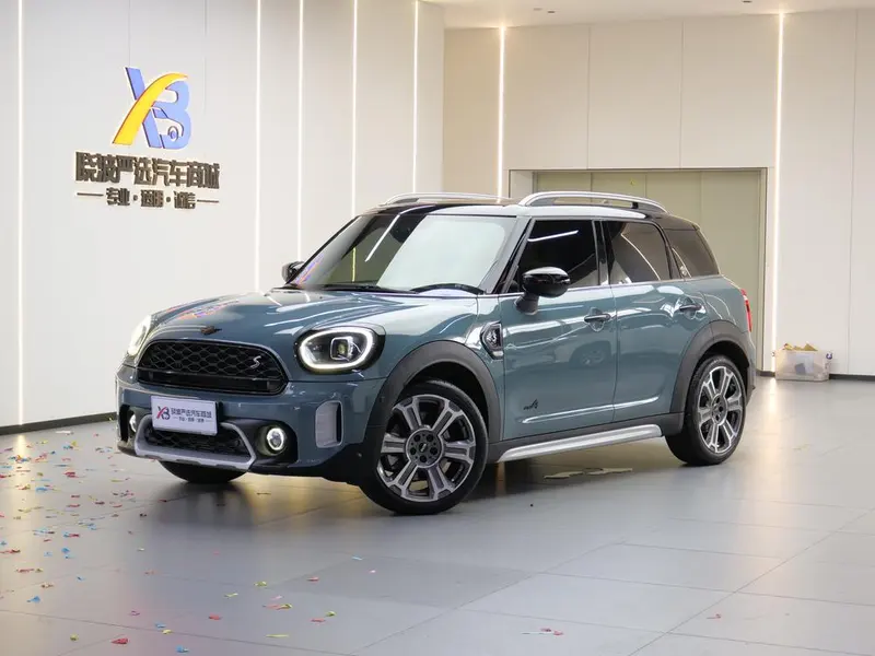 MINI COUNTRYMAN 二次 рестайлинг 2.0T COOPER S ALL4 鉴赏家, 2023 — фото 1