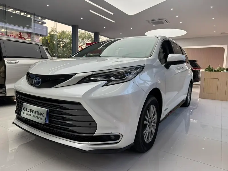 Toyota Sienna, 2021