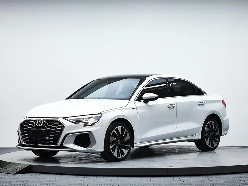 Audi A3 Facelift A3L Limousine 35 TFSI Fashion Sport Version, 2023 — фото 1