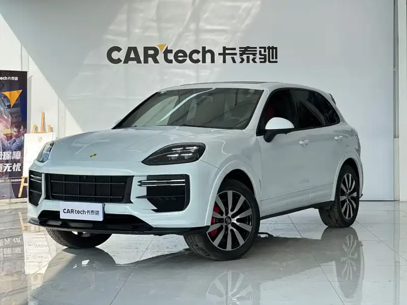 Porsche Cayenne, 2012