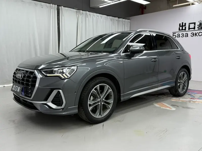 Audi Q3, 2022