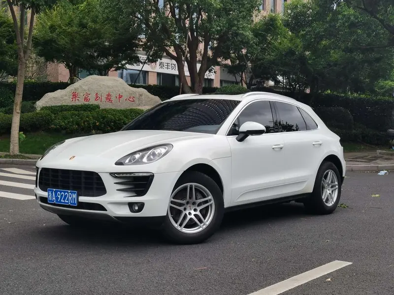 Porsche Macan, 2016