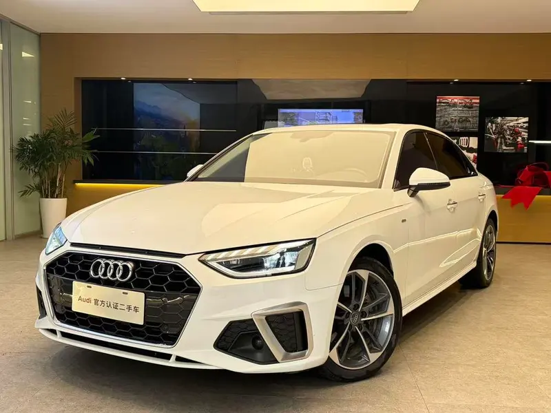 Audi A4L 40 TFSI Fashion Version, 2020 — фото 1