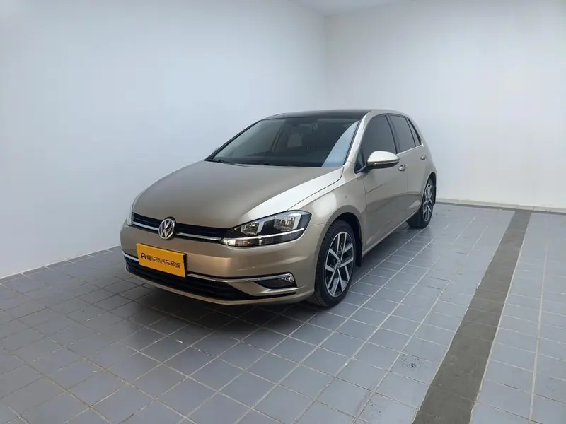 Volkswagen Golf 280TSI DSG Comfort Version, 2020 — фото 1