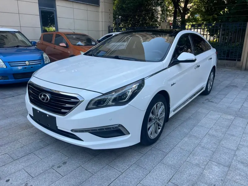 Hyundai Sonata LF, 2015