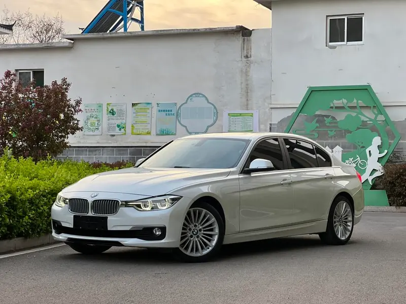 BMW 3-Series, 2018