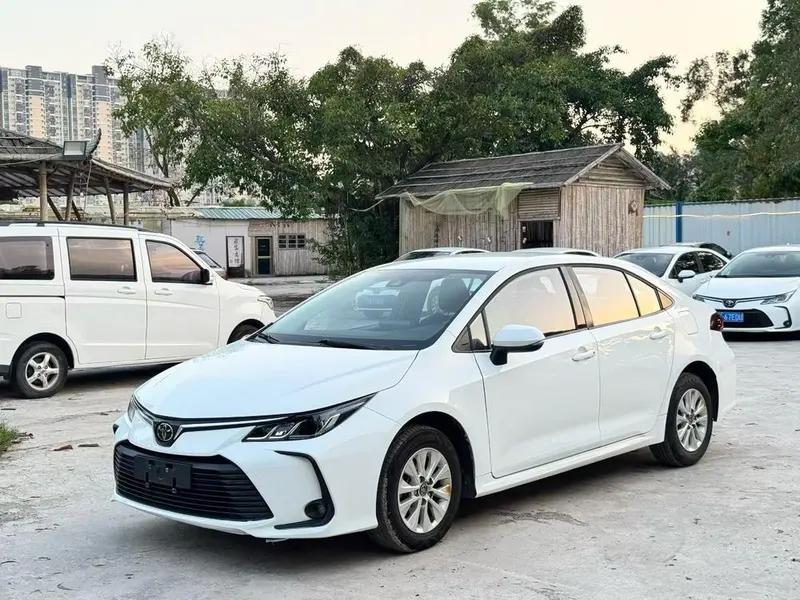 Toyota Corolla 1.2T S-CVT PLUS Edition, 2021 — фото 1