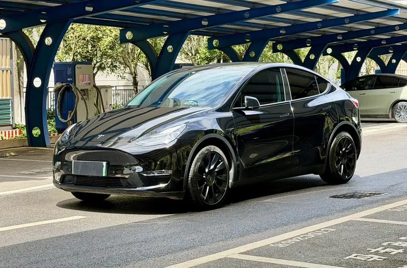 Tesla Model Y Facelift Long Range AWD Edition, 2022 — фото 1