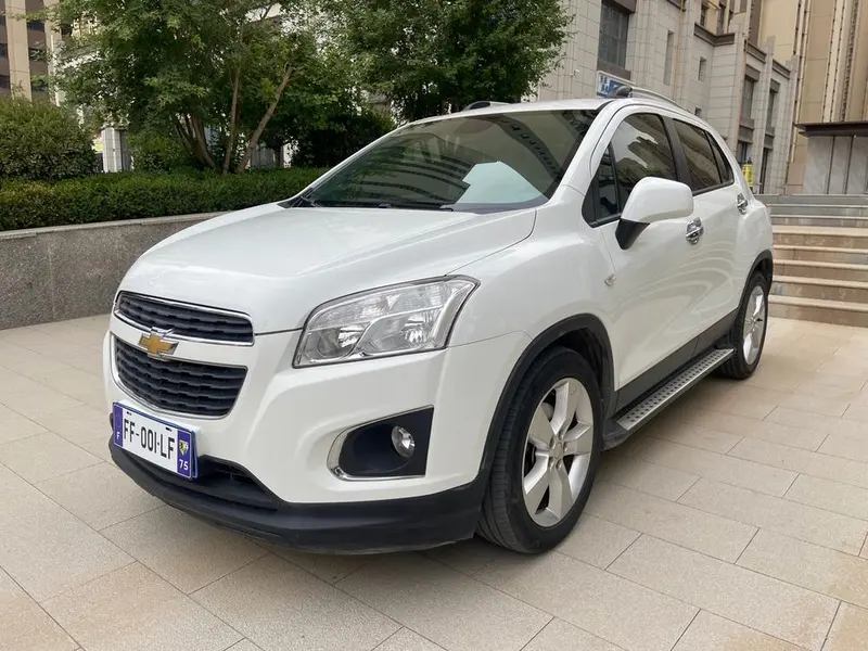 Chevrolet Trax 1.4T Auto 2WD Comfort Version, 2014 — фото 1