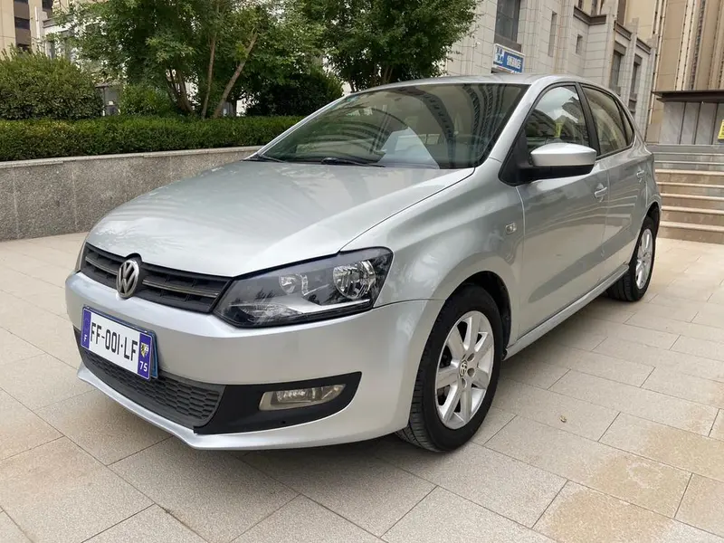 Volkswagen Polo 1.6L Auto Comfort Edition, 2013 — фото 1