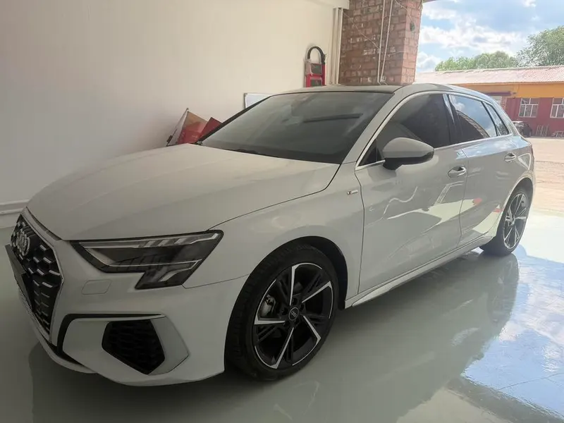 Audi A3 Sportback 35 TFSI Fashion Sport Version, 2022 — фото 1