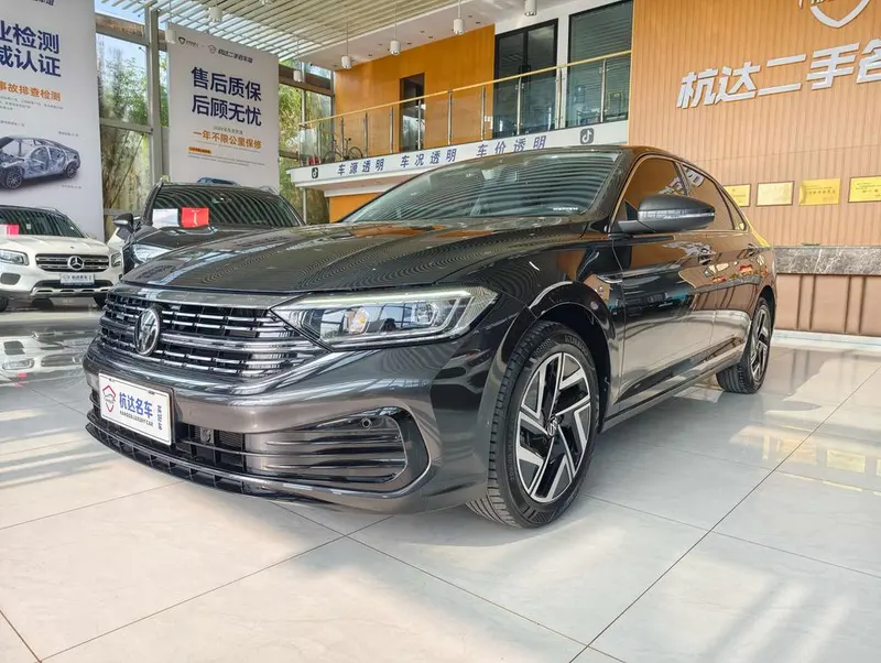 Volkswagen Sagitar, 2025