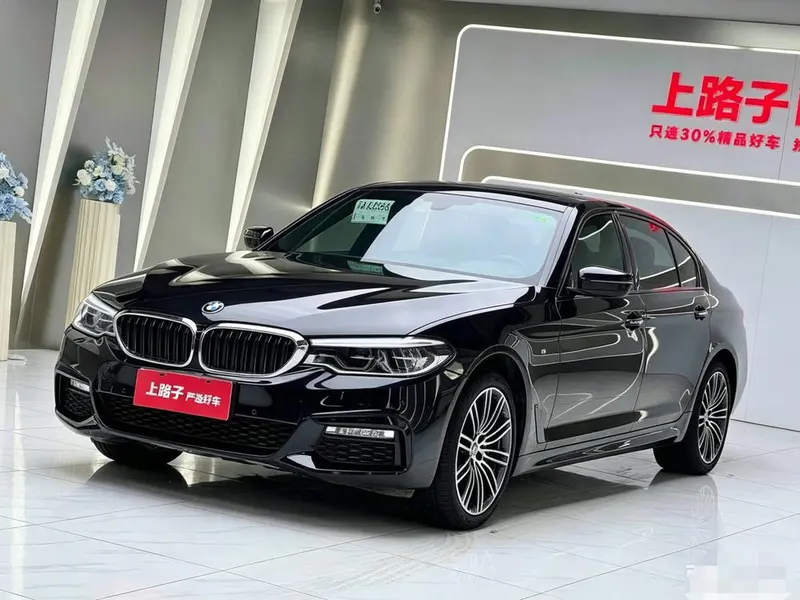 BMW 5-Series, 2018