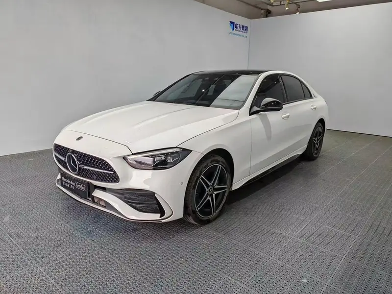 Mercedes-Benz C-Class, 2024