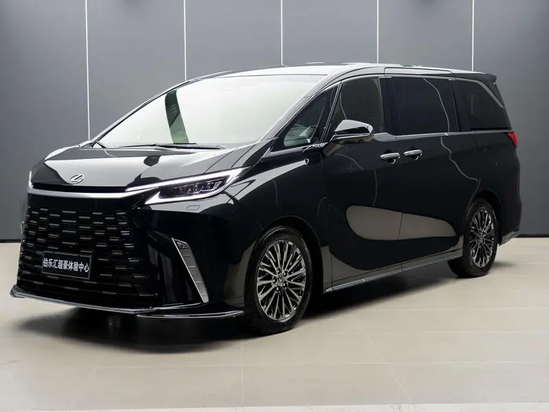 Lexus LM, 2023