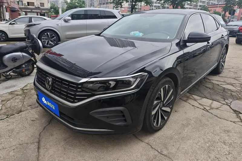 Volkswagen Passat, 2024