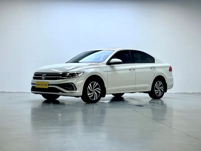 Volkswagen Bora, 2023