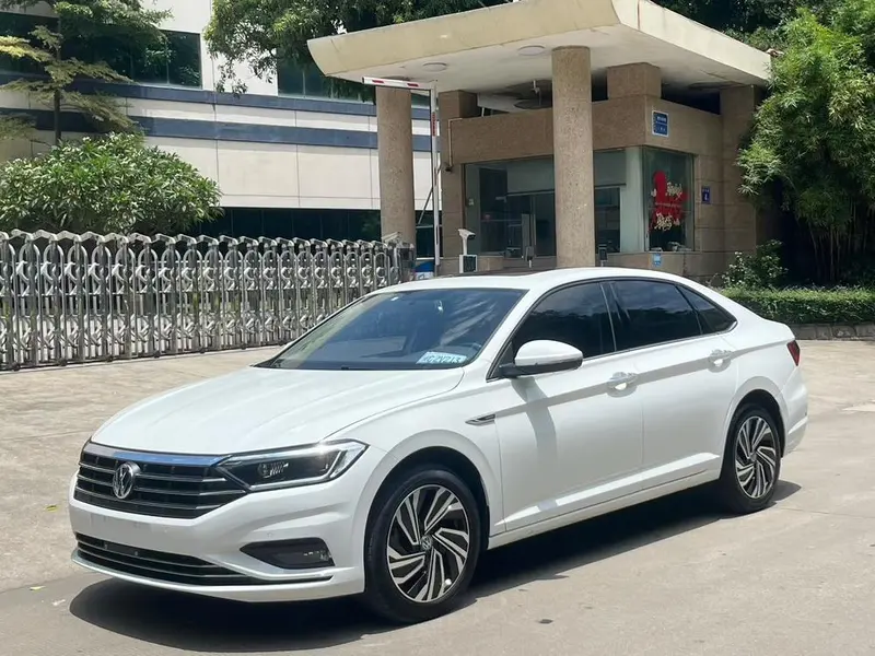 Volkswagen Sagitar, 2022