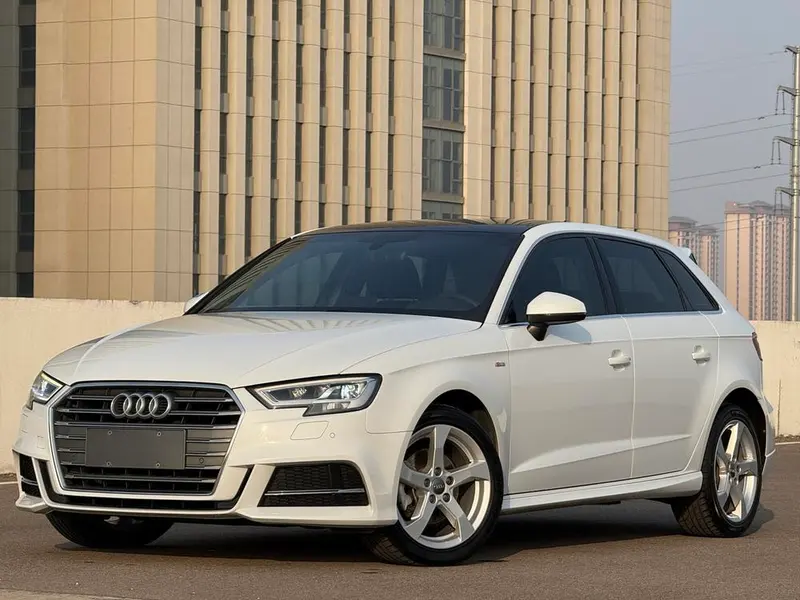 Audi A3 Sportback 35 TFSI Fashion Version CN6, 2020 — фото 1