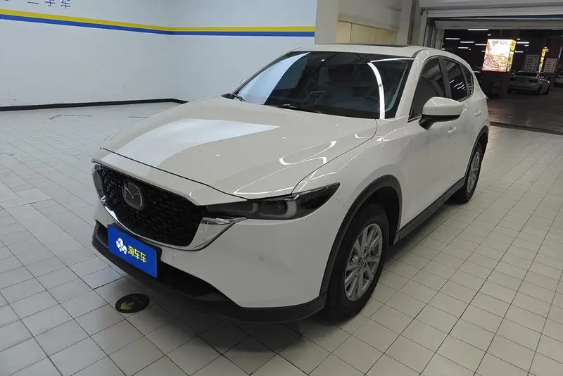 Mazda CX-5 2.0L автомат 2WD умный стиль Pro, 2024 — фото 1