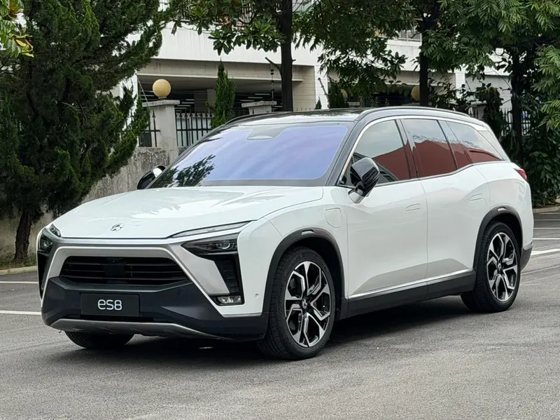 NIO ES8, 2020