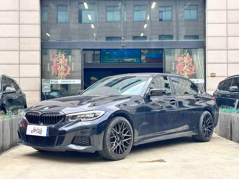 BMW 3-Series 325Li M Sport, 2022 — фото 1