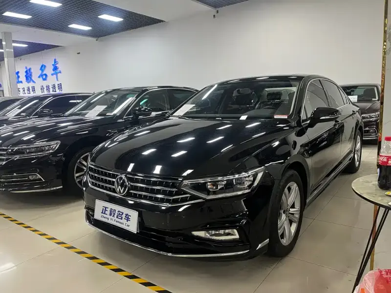 Volkswagen Magotan, 2025