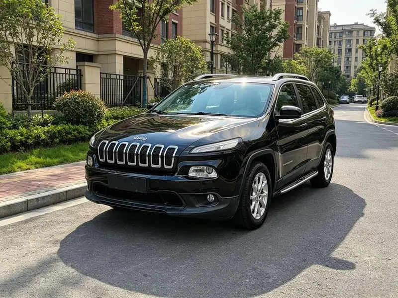 Jeep Cherokee 2.4L Leading Edition, 2016 — фото 1