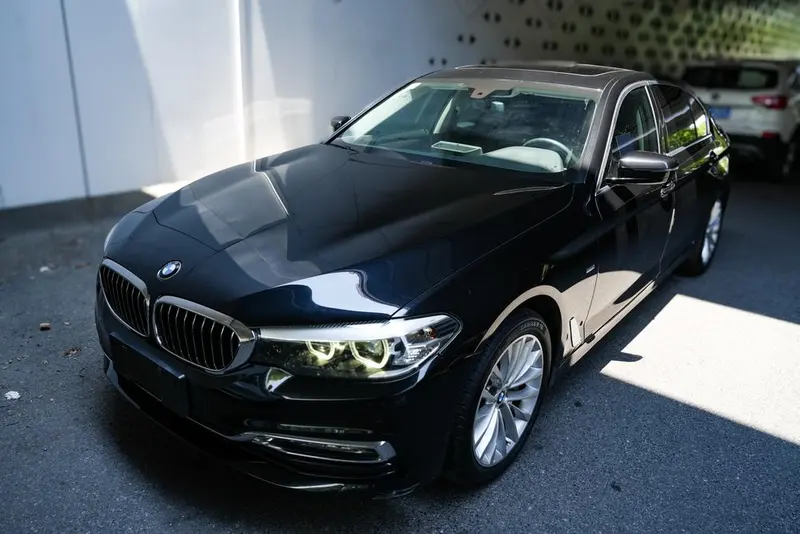 BMW 5-Series, 2018