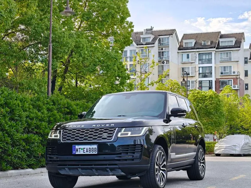 Land Rover Range Rover 3.0 V6 SC Vogue, 2014 — фото 1
