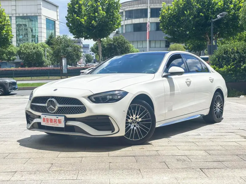 Mercedes-Benz C-Class, 2025
