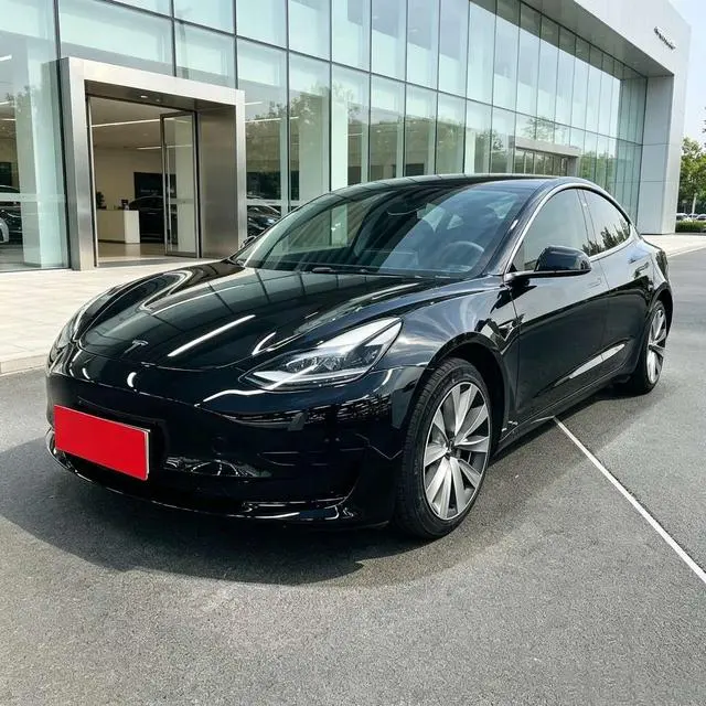 Tesla Model 3 Edition, 2022 — фото 1
