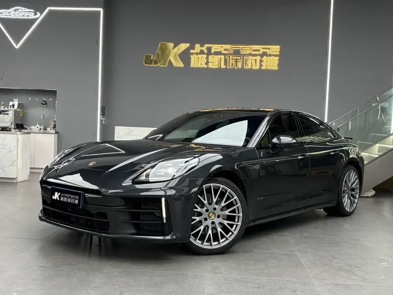 Porsche Panamera, 2024