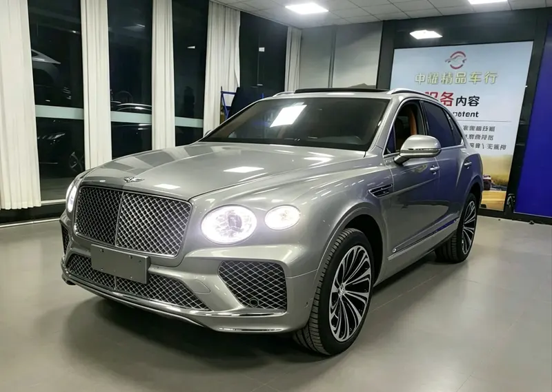 Bentley Bentayga 4.0T V8, 2022 — фото 1