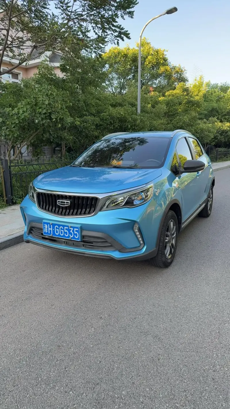 Geely Yuanjing X3 PRO 1.5L Manual Elite Version, 2021 — фото 1