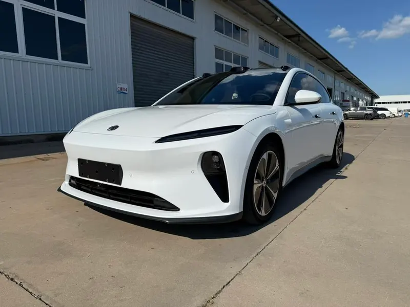 NIO ET5T 75kWh, 2023 — фото 1
