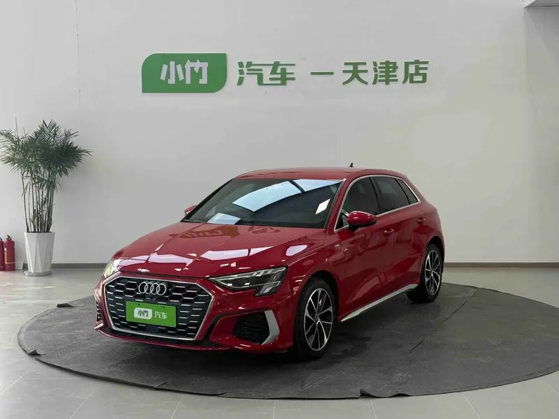 Audi A3 Sportback 35 TFSI Sport Version, 2022 — фото 1