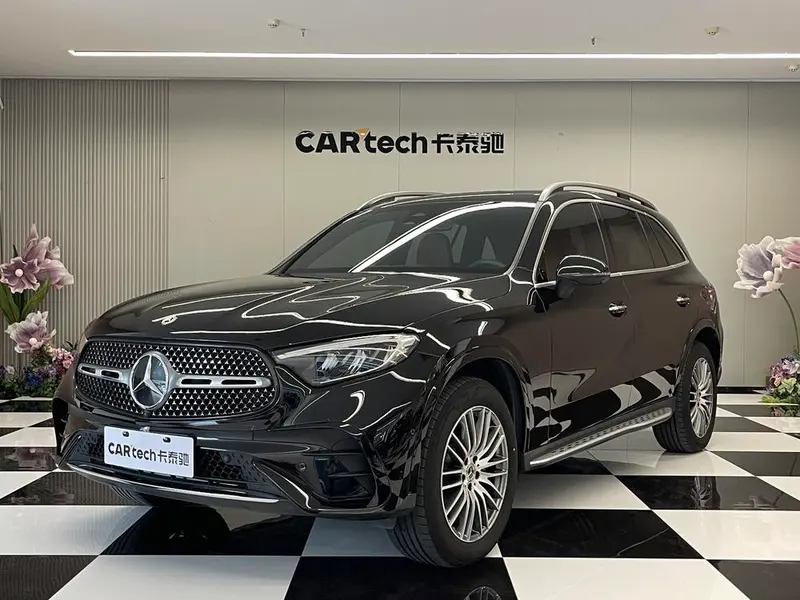 Mercedes-Benz GLC Facelift GLC 300 L 4MATIC Version 5 Seater, 2023 — фото 1