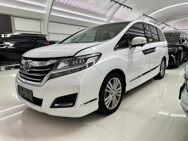 Honda Elysion, 2016