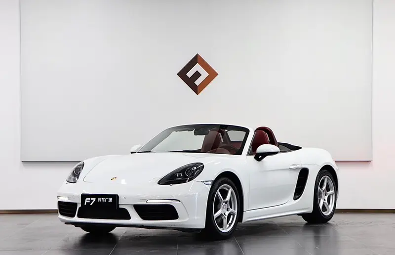 Porsche 718, 2022