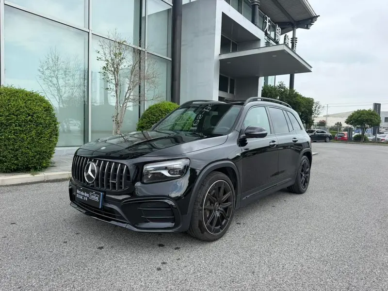 Mercedes-Benz GLB AMG AMG GLB 35 4MATIC, 2024 — фото 1