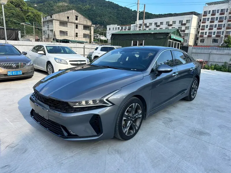 Kia K5, 2021