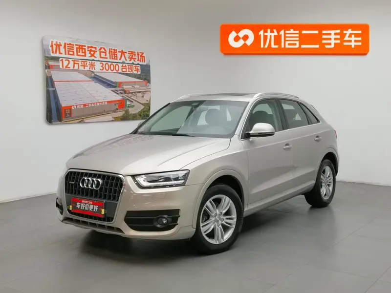 Audi Q3, 2013